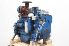 Cummins 6BT 8.3G motor 13