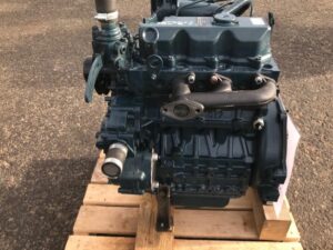 Kubota d1703 motor – elölnézet raklapra szerelve