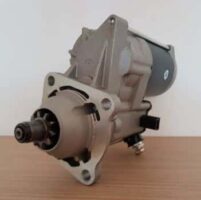 Indítómotor Bobcat gépekhez X119, X120, X122, X125, X225, X220, X325, X328, X325 modellekhez
