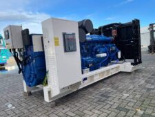 1250 kVA ipari áramfejlesztő Perkins Leroy Somer motorral