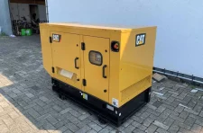 Set generátor Caterpillar 135 kVA, új, garanciával, 2022-es évjárat, Caterpillar C15 motor