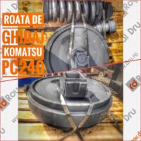 Komatsu PC240 vezetőkerék