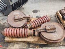 Vezetőkerék (Idler) Hitachi ZX-250-hoz