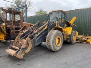 Jcb 456 homlokrakodó bontott alkatrész