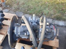 Kawasaki K3V112 hidraulikus szivattyú