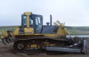 Komatsu d65px-15 buldózer alkatrész bontás