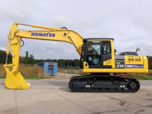 Komatsu pc210 kotrógép alkatrészek és tartozékok elérhetők