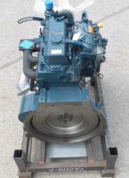 Új Kubota D1703 motor – dízel, 16 LE, 3 henger