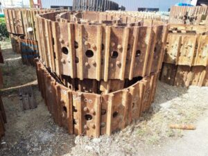 Használt lánctalp és papucs caterpillar 365 kotrógéphez
