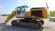 Alkatrészek Liebherr R944 kotrógéphez