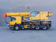 Eladó Liebherr LTF 1035-3.1 daru alkatrészek