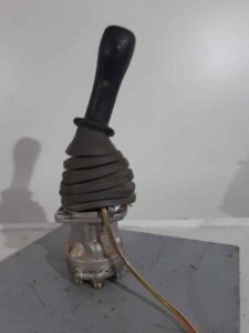 Caterpillar 318c kotrógép joystick kar