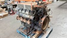 Használt Deutz F8L413F motor ipari gépekhez