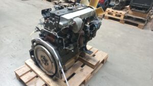 Perkins aa 1004-4. 14 motor – oldalsó nézet a rakodón