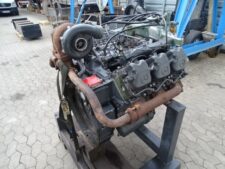 Teljes motor Mercedes-Benz OM441 LA