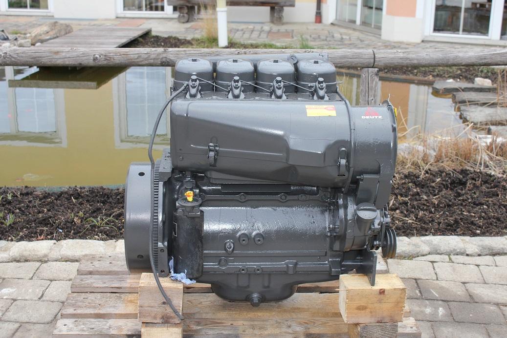 Deutz F4L912 4 hengeres dízelmotor