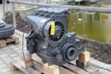 Deutz F4L912 4 hengeres dízelmotor