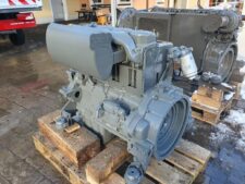Deutz F4L912 felújított motor
