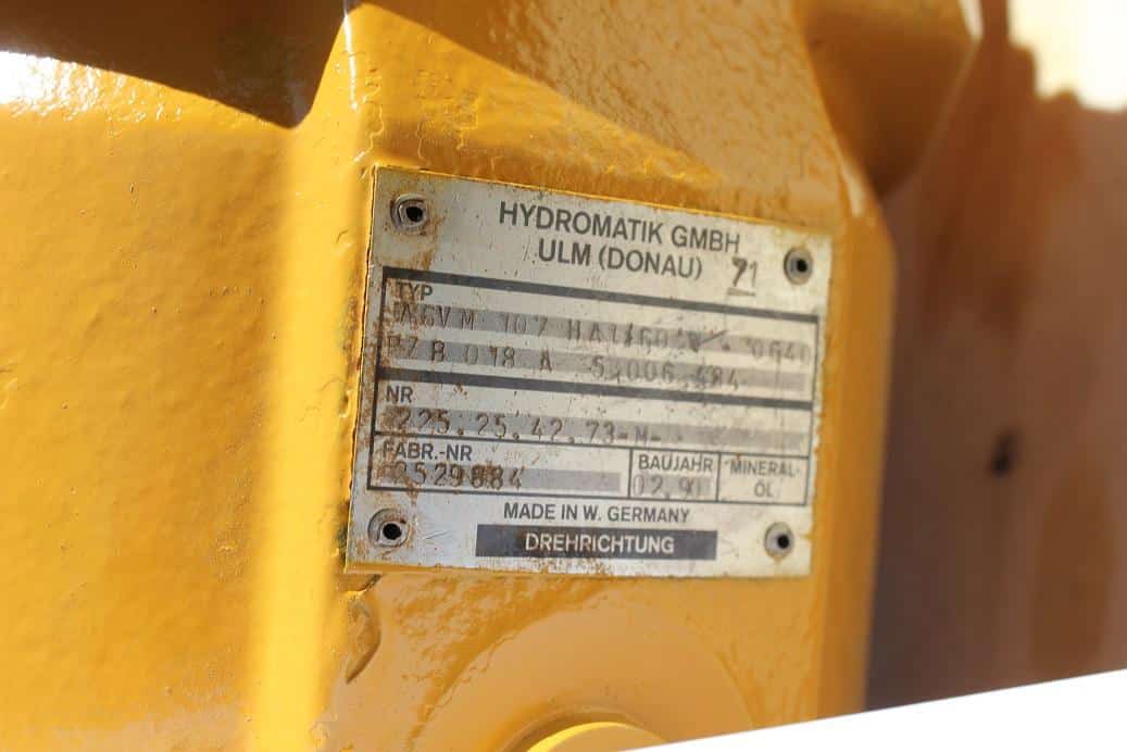 Liebherr A900B hidraulikus motor