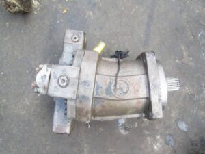 Komatsu pw130-6k hidraulikus motor kotrógéphez