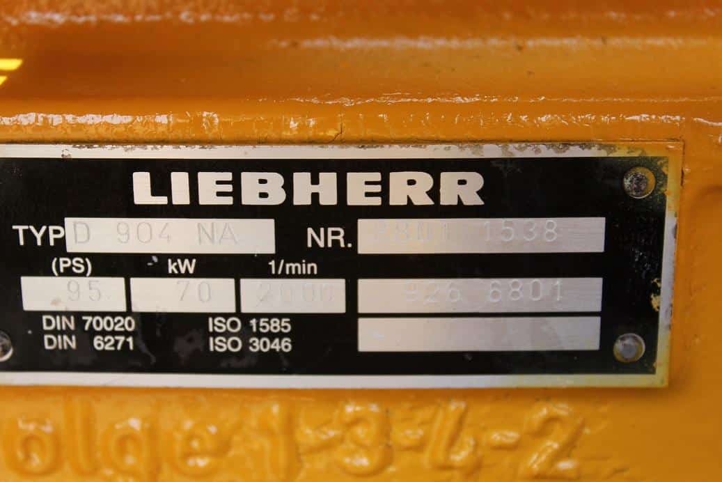 Liebherr D904 NA 11 felújított motor