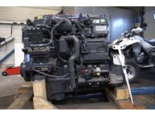 Felújított Caterpillar C9 motor