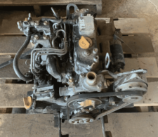 Motor minikotróhoz Takeuchi TB015