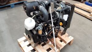 Yanmar 3tnv70 motor, 3 hengeres, fa raklapon