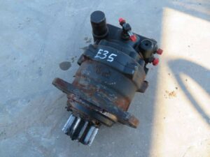 E35 forgató reduktor bobcat minikotróhoz