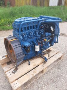 Motor deutz bf4m2011 18 – felújított, raklapos, kék színű