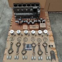 Komatsu SAA6D107 motoralkatrész készlet – blokk, főtengely, dugattyúk, hajtórudak, tömítések és csapágyak