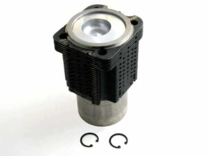 Deutz f5l912 motor dugattyúhüvely készlet