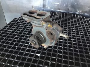 Liebherr d906t motor vízszivattyú