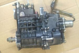 Komatsu wb93 kotrógép befecskendező szivattyú