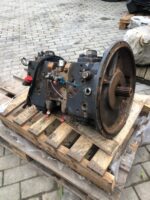 Komatsu PC240-12 kotrógép hidraulikus szivattyú, használt állapotban