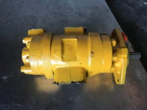 Komatsu wa250 hidraulikus szivattyú – magas teljesítményű sárga szivattyú