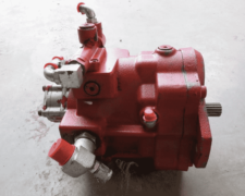Kubota U48 hidraulikus szivattyú