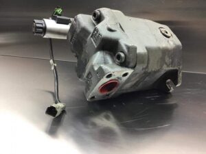 Liebherr hidraulikus szivattyú beépített elektromos érzékelővel