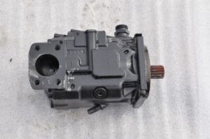 Komatsu pc18 minikotró hidraulikaszivattyú