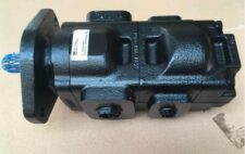 Komatsu PC130-6/12 hidraulikaszivattyú
