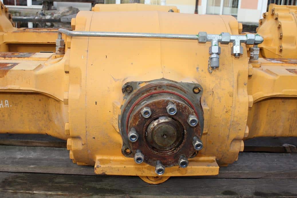 Első és hátsó híd Liebherr L556-hoz