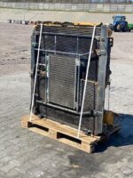 Liebherr R944 hűtő radiátor kotrógéphez