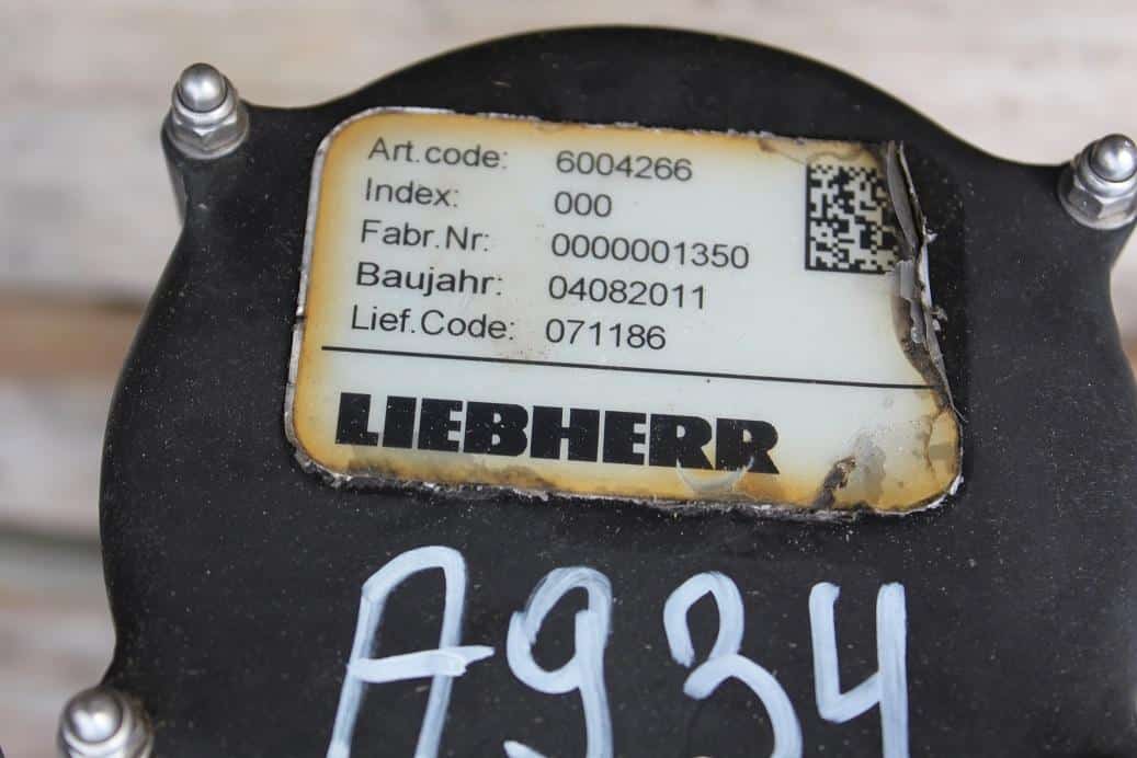 Liebherr A934 forgatómű reductora