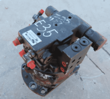 Forgató reduktor Bobcat E35 kabinhoz