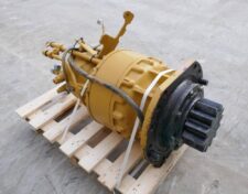 Fordulatszámcsökkentő Caterpillar 322C kotrógéphez