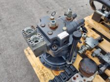 Doosan DX180 hidraulikus forgató reduktor kotrógéphez