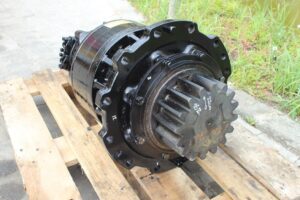 Forgó hajtómű hitachi ex135, ex215, ex350, zx210, zx250, zx350 kotrógépekhez