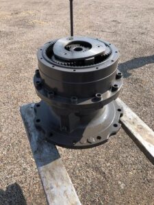 Fordítóáttétel hitachi zx160 kotrógéphez