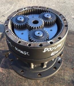 Doosan s140v forgatómű reductora