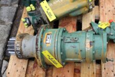 Liebherr LHA312 forgató reduktor